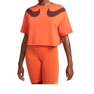 Nike cropped shirt